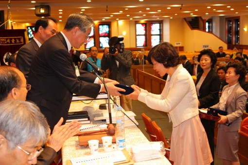 전도왕 시상(노회) - 20101022155239.jpg