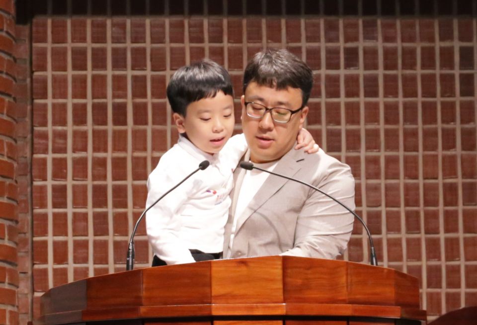 2024 스승의주일(온세대통합예배,교사시상) - 5.JPG