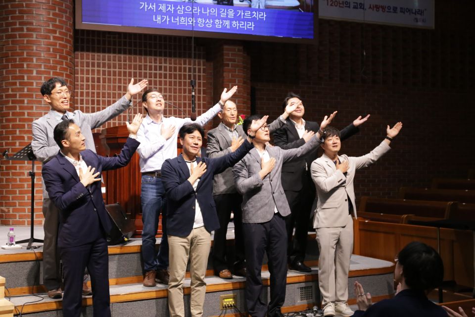 2024 온가족이 함께 하는 CCM 힐링 음악예배 - 8.JPG