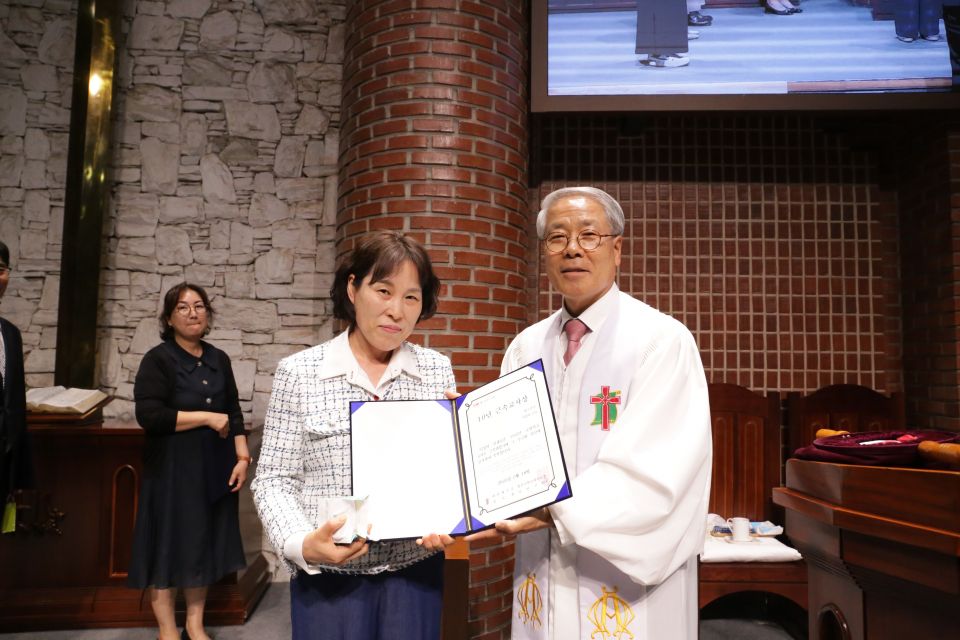 2025 스승의 주일 교사상시상 - IMG_7317.JPG
