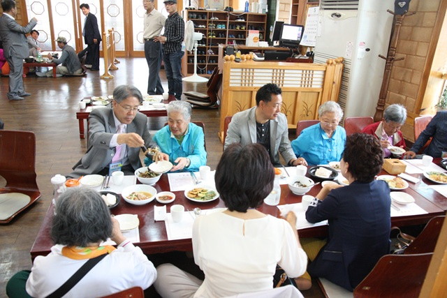 2015 장바구니 행복담아드리기 - 20150513122110088121.jpg