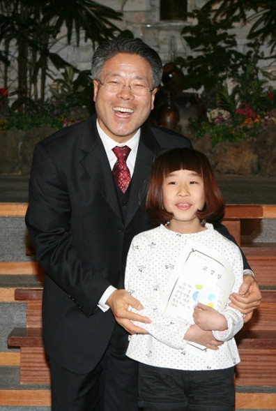 교회학교 수료감사예배(2011년 12월 25일) - 20111229124301.jpg