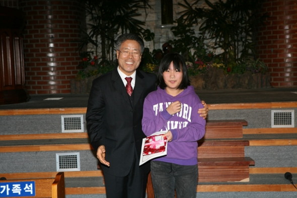 교회학교 수료감사예배(2011년 12월 25일) - 20111229124303(1).jpg