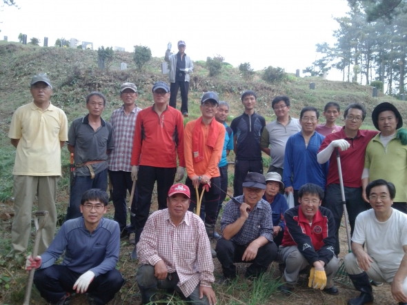 남선교협의회에서 교회 동산 정리 - 20140930221431.jpg