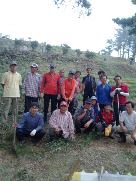 남선교협의회에서 교회 동산 정리 - 20140930221358.jpg