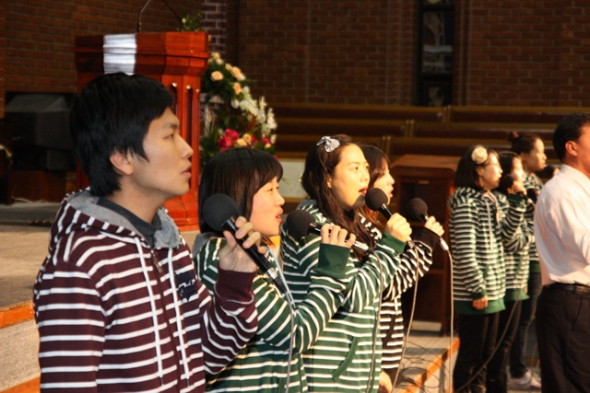 2012년 신년 특별 새벽기도회 - 20120106180054.jpg