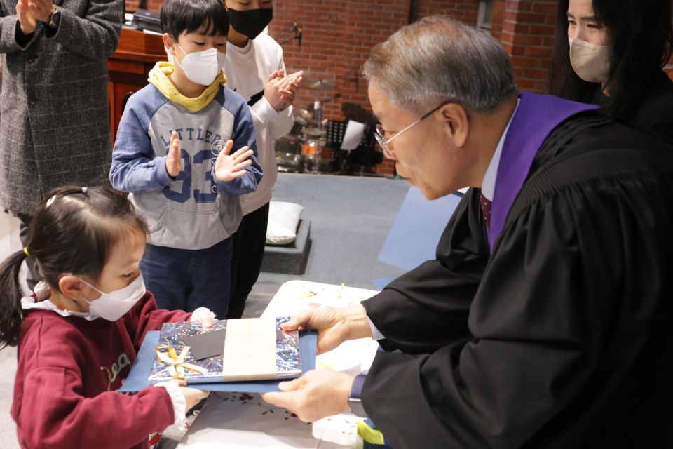 2022 수료감사예배 - IMG_9416.JPG