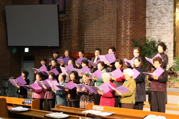 여전도회 주관예배(1월 18일) - 20120207120304.jpg