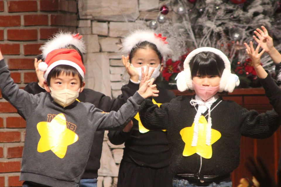 2022 성탄전야축하예배 - IMG_5110.JPG