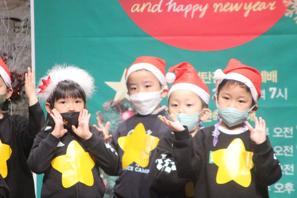 2022 성탄전야축하예배 - IMG_5102.JPG