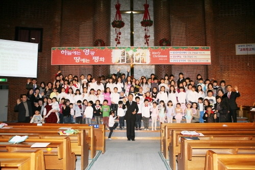 2010년 성탄전야 축하예배 - 20110104155054.JPG