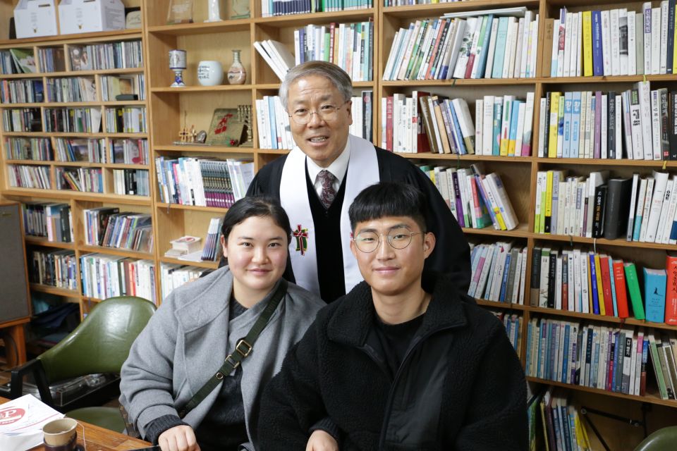 2022-101,102 최수빈, 최정훈 - 20221225 제101,102호 최수빈, 최정훈(들꽃마을) 액자용.JPG