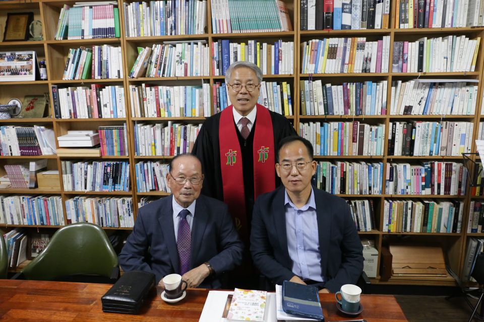 2024-98 정세영 - 20241006 제98호 정세영(숲속마을)액자용.JPG