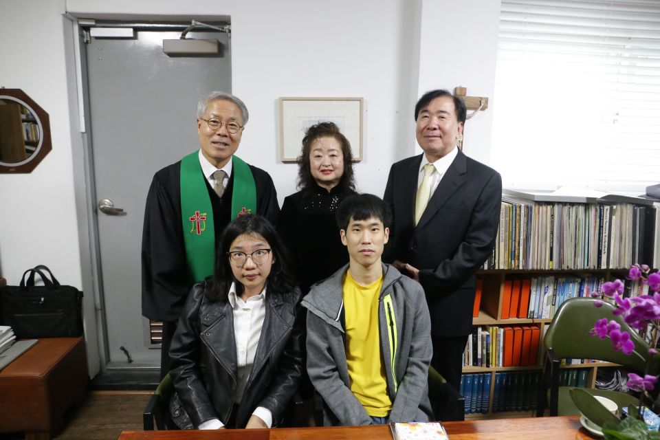 2024-106 이경윤 - 20241027 제106호 이경윤(들꽃마을)액자용.JPG