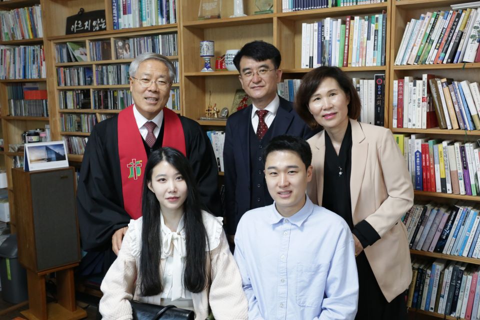 2023-24 민수현 - 20230402 제24호 민수현(들꽃마을) 액자용.JPG