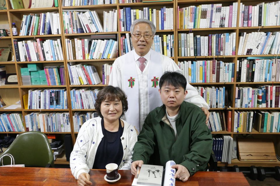 2026-26 정보길 - 20260405 제26호정보길(들꽃마을) 액자용.JPG