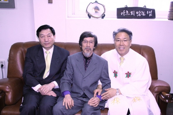 윤상우(제 44호) - 20130412151300.jpg