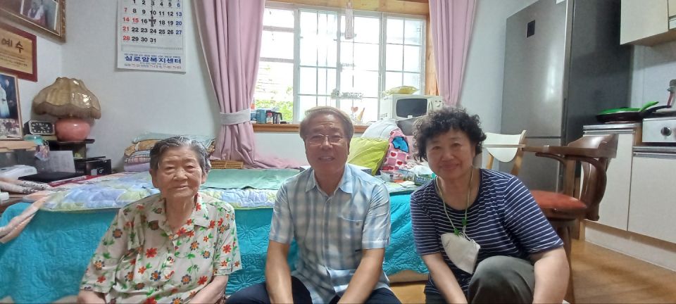 2022-63 최영녀 - 20220731 제 63호 최영녀(과수원마을)액자용.jpg