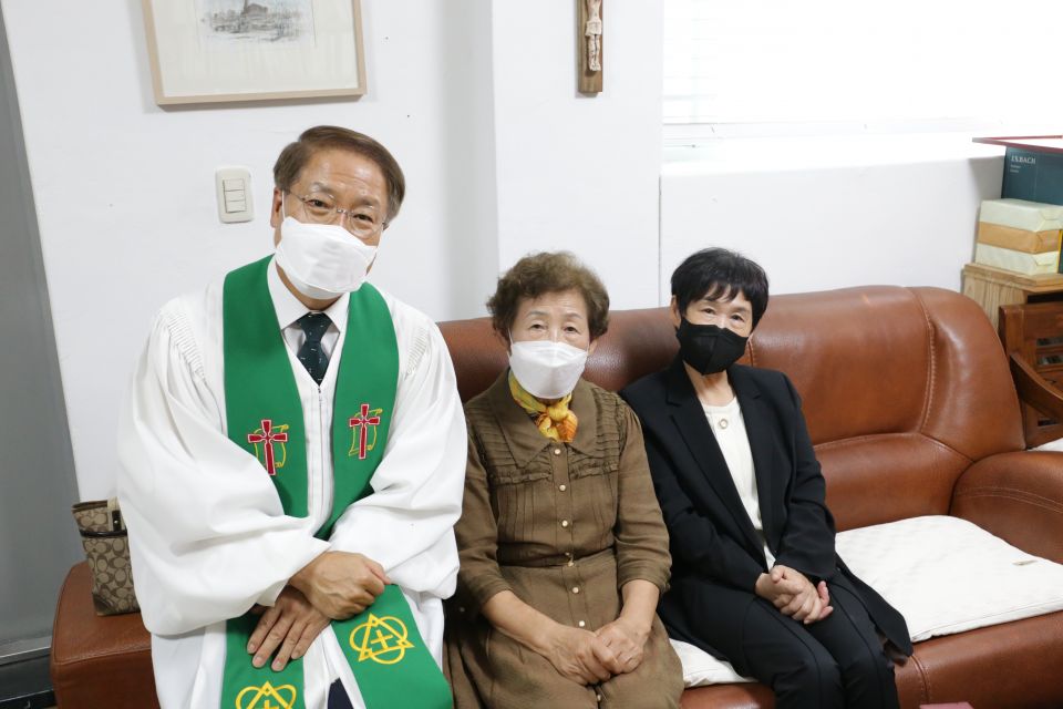 2022-70 최영미 - 20220911 제70호 최영미(숲속마을).JPG