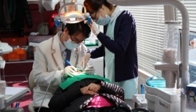 화이트 치과 무료진료