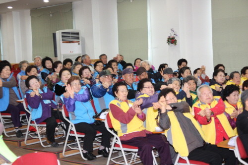 2012년 노인일자리 사업 및 발대식 - 20120229130524.JPG