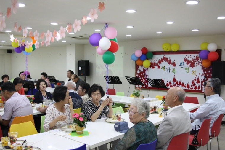 2017상반기 등록새가족 환영회 및 총동원주일 - IMG_3145.JPG