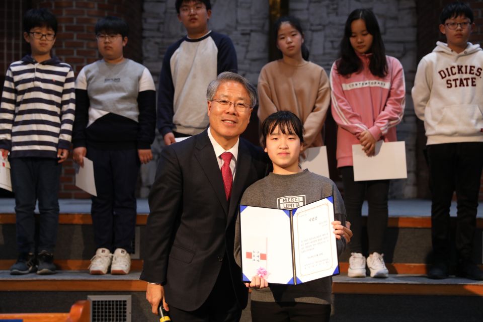 2019 교회학교수료 감사예배 - 9H9A0356.JPG