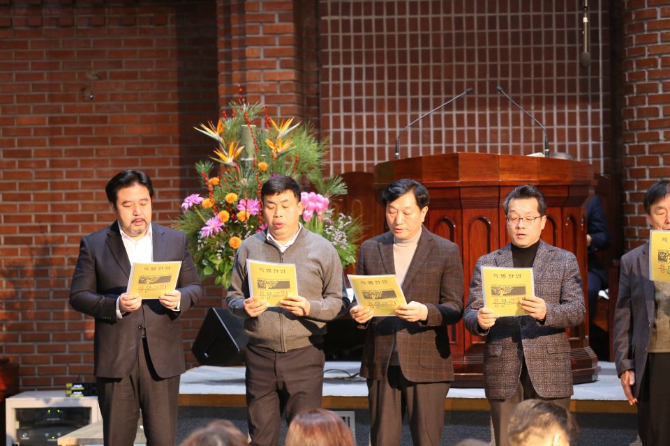 2020 신년특별새벽기도회 - IMG_3246.JPG