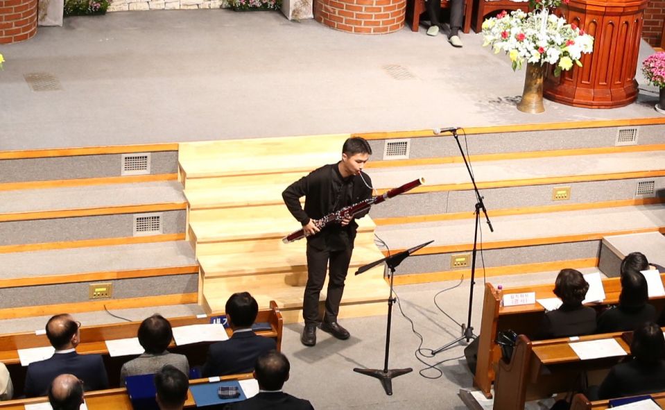 2023 교회설립119주년기념 장로은퇴,장로.안수집사.권사 임직식 - 18.JPG