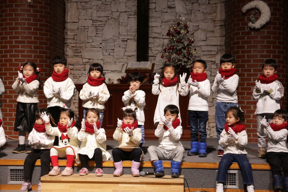 2025 성탄전야축하예배 - IMG_0247.JPG