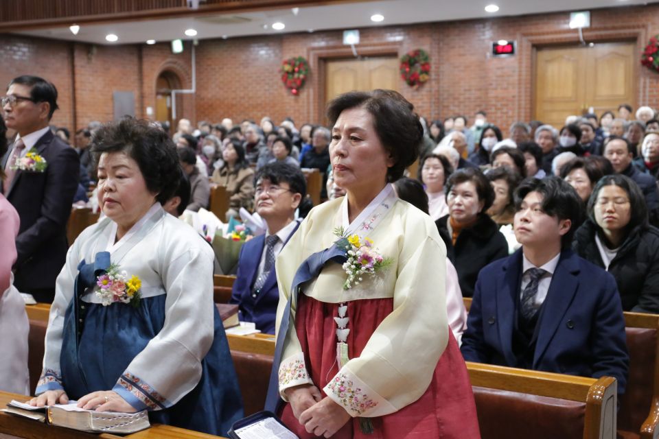 2024 권사,안수집사 은퇴식 - IMG_2193.JPG