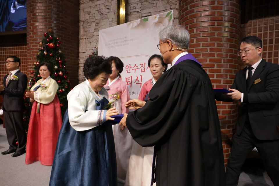 2024 권사,안수집사 은퇴식 - IMG_2248.JPG