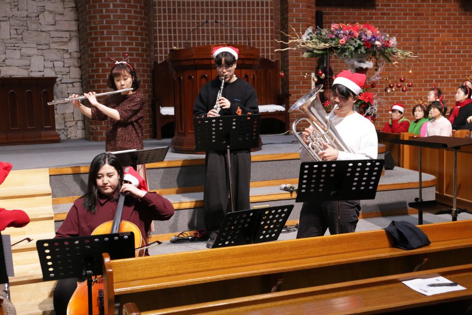 2023 성탄축하음악예배,유아세례식 - 13.JPG