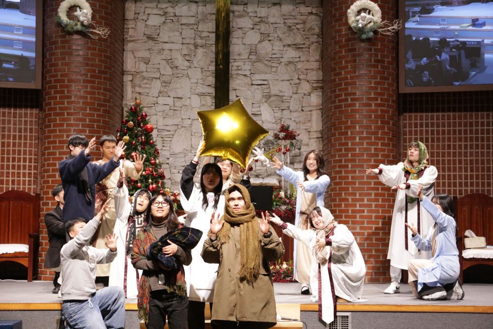 2024 성탄전야축하예배 - IMG_2995.JPG