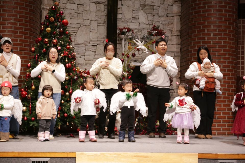 2024 성탄전야축하예배 - IMG_2729.JPG