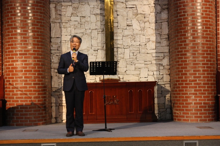 아이노스합창단 초청 찬양예배 - IMG_6385.JPG