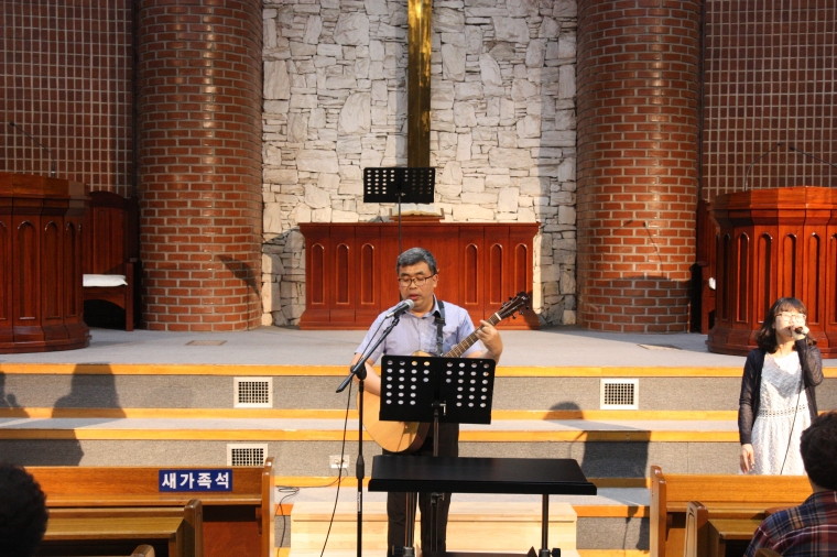 아이노스합창단 초청 찬양예배 - IMG_6358.JPG