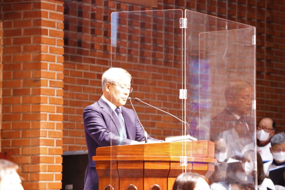 2023 제직 및 전 사역자 헌신예배 - 5 (2).JPG