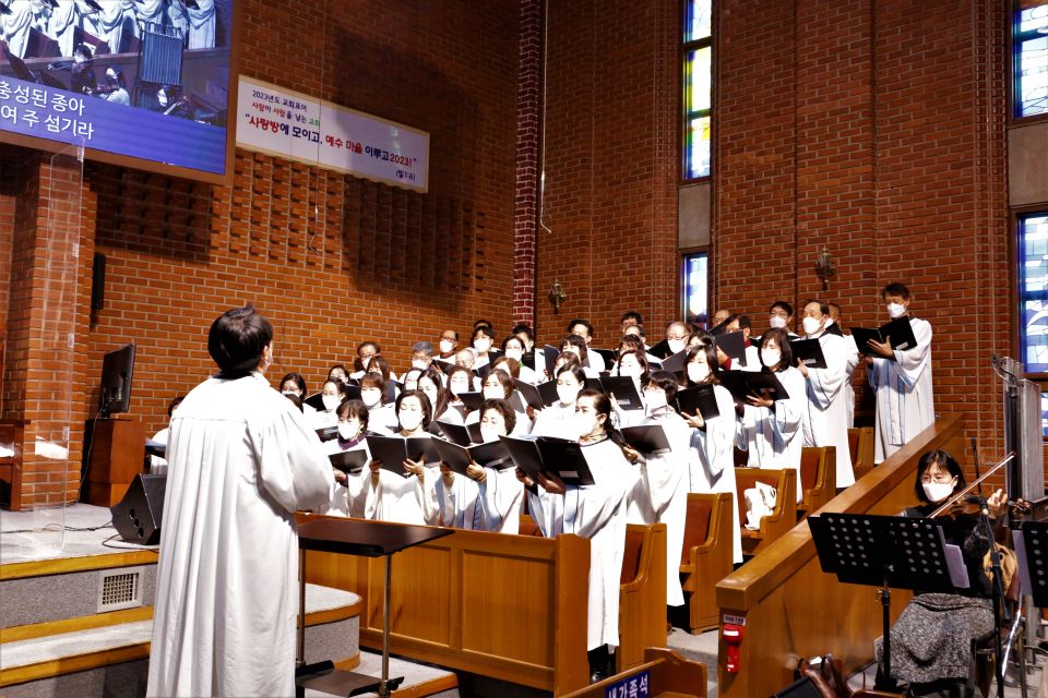 2023 제직 및 전 사역자 헌신예배 - 5.JPG