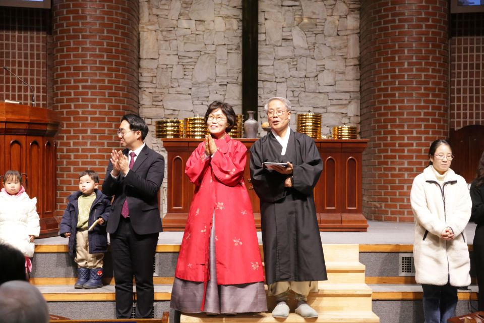 2024-2025 새해맞이감사예배 - IMG_3580.JPG