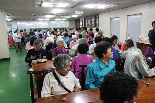 2011년 은빛대학 경로잔치2 - 20110530055404.JPG