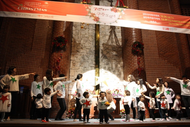 2017성탄전야축하예배 - IMG_4606.JPG