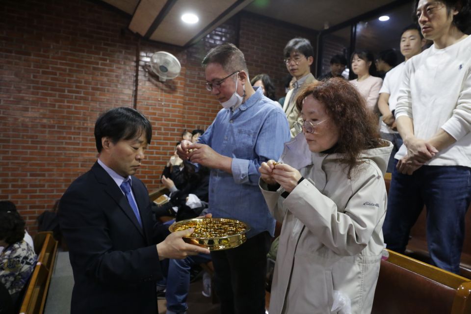 2024 어린이주일(유아.아동세례,출산격려금전달,성찬식) - 17.JPG