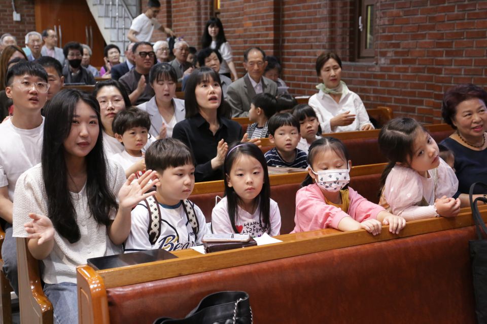 2024 스승의주일(온세대통합예배,교사시상) - 3.JPG