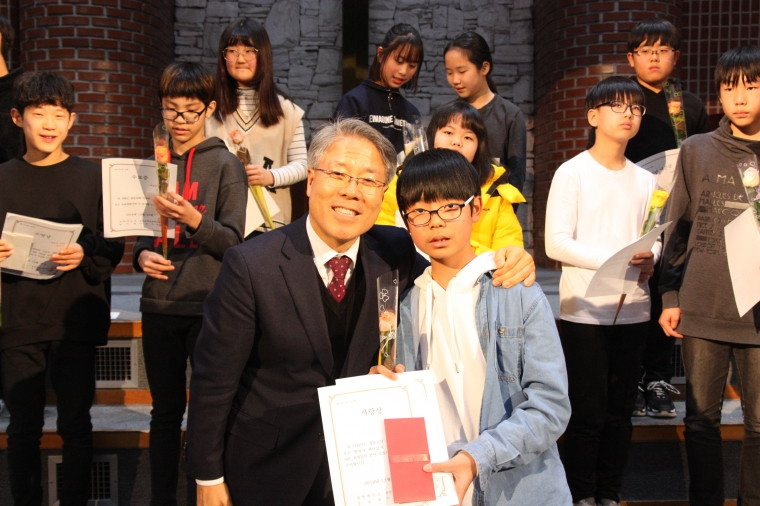 2019년 교회학교 수료예배 - IMG_8127.JPG