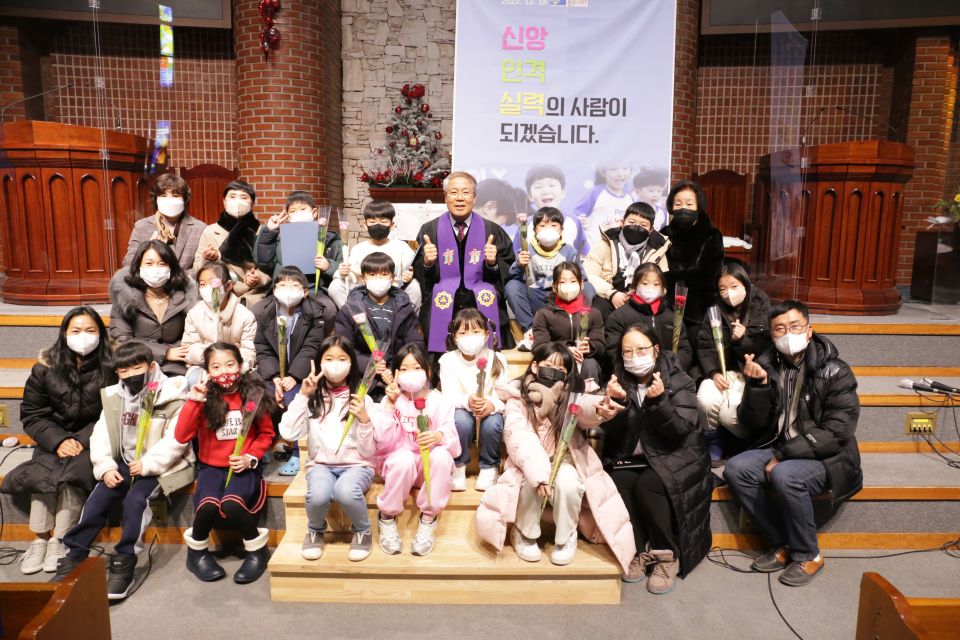 2022 수료감사예배 - IMG_9617.JPG