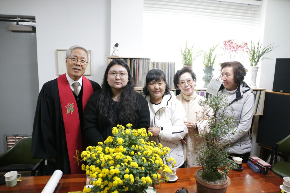 2025-107 김유리 - 20251102 제107 김유리(들꽃마을) 액자용.JPG